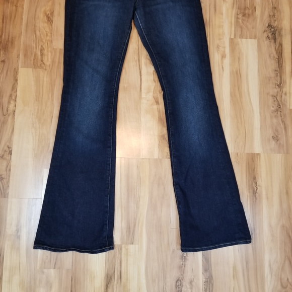 Paige laurel canyon maternity size 25 jeans - Picture 6 of 13